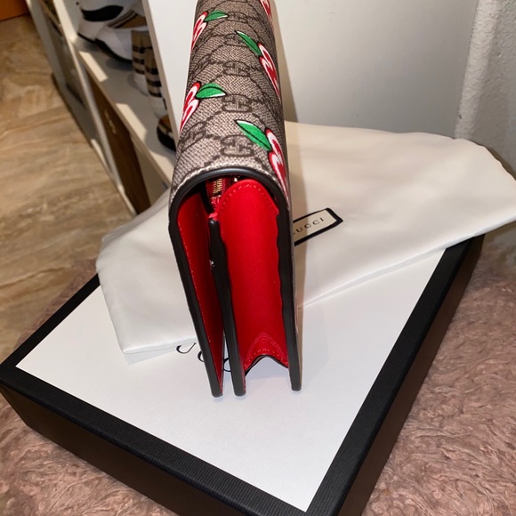 NEW!💕Gucci Beige card chain  Gucci GG 🍎 - Picture 9 of 10